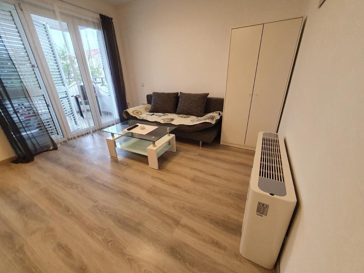 Apartments Villa M&M 2 ビビニェ エクステリア 写真