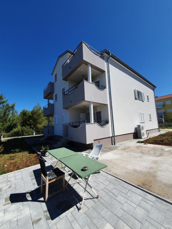 Apartments Villa M&M 2 ビビニェ エクステリア 写真