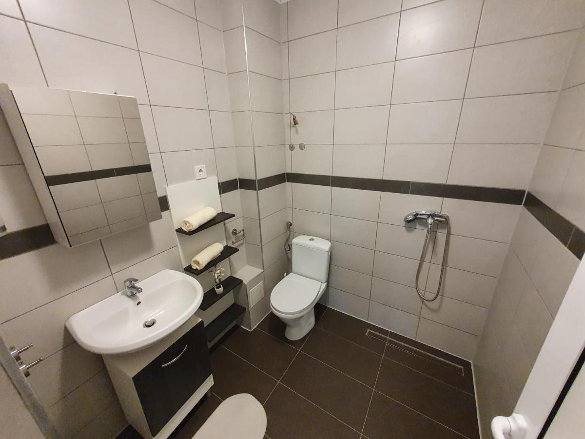 Apartments Villa M&M 2 ビビニェ エクステリア 写真