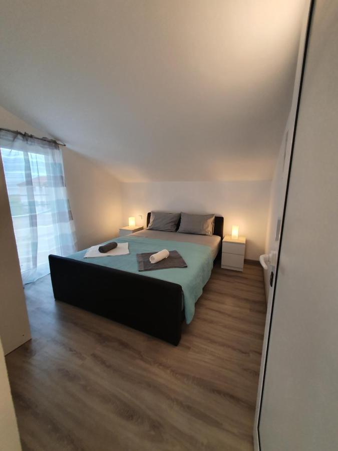 Apartments Villa M&M 2 ビビニェ エクステリア 写真