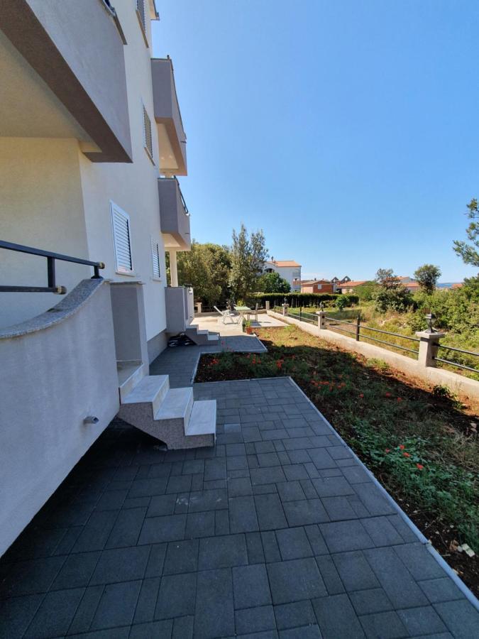 Apartments Villa M&M 2 ビビニェ エクステリア 写真